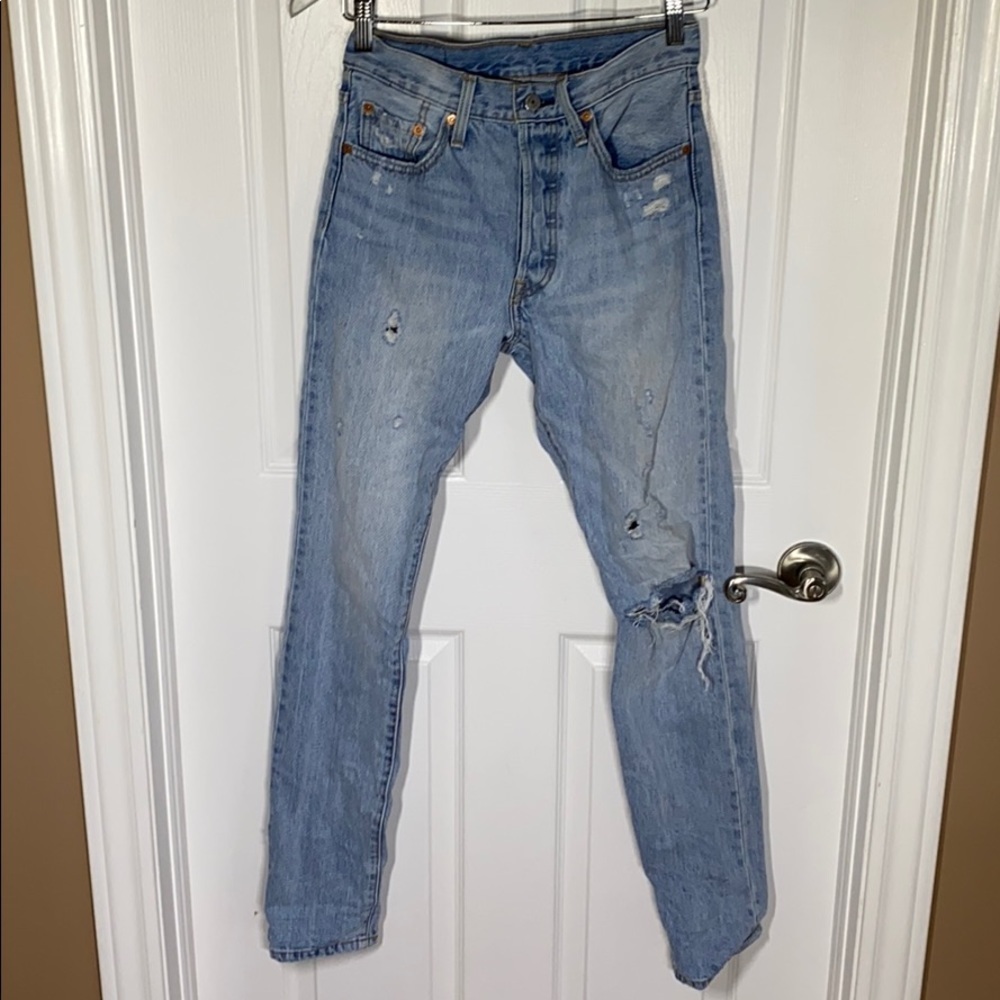 Levi 501 jeans size 25